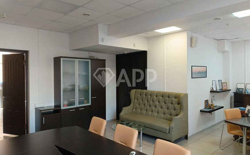 Сдаю помещение свободного назначения, 240 м² фото