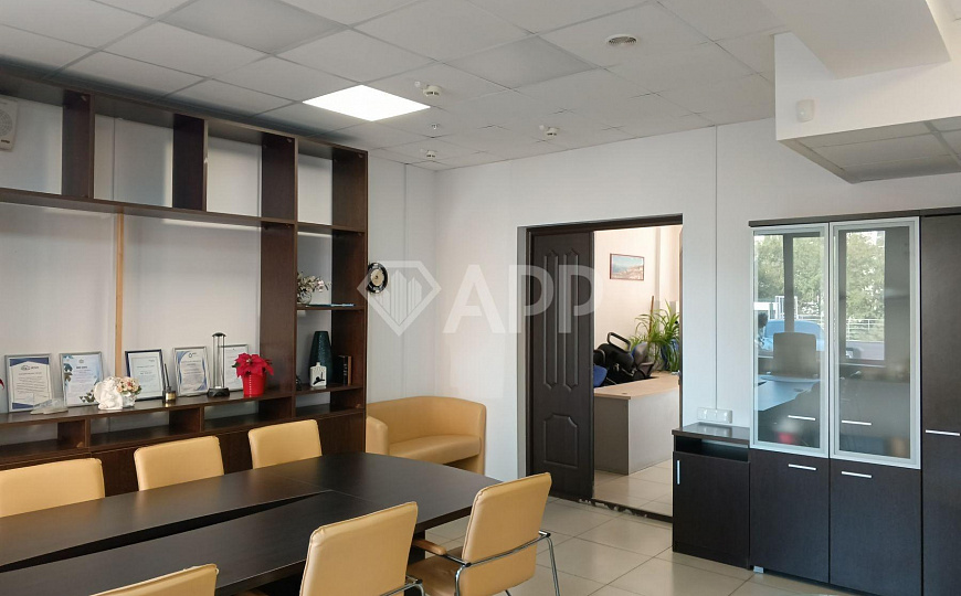 Сдаю помещение свободного назначения, 240 м² фото