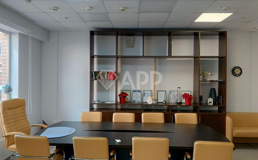 Сдаю помещение свободного назначения, 240 м² фото