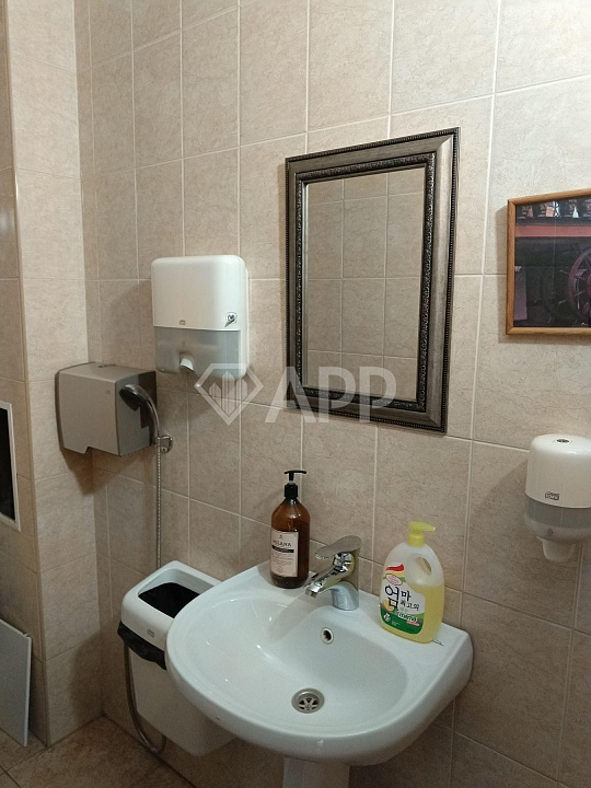 Сдаю помещение свободного назначения, 240 м² фото