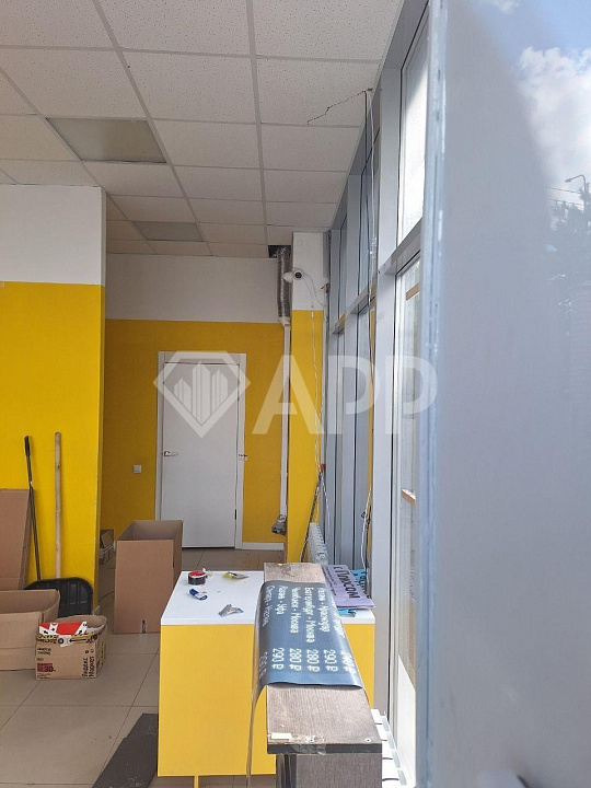 Сдам помещение на первой линии с своей парковкой, 130 м² фото