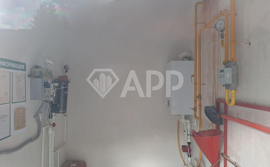 Сдам помещение на первой линии с своей парковкой, 130 м² фото