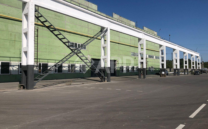 Сдам производственное помещение, 3 000 м² фото