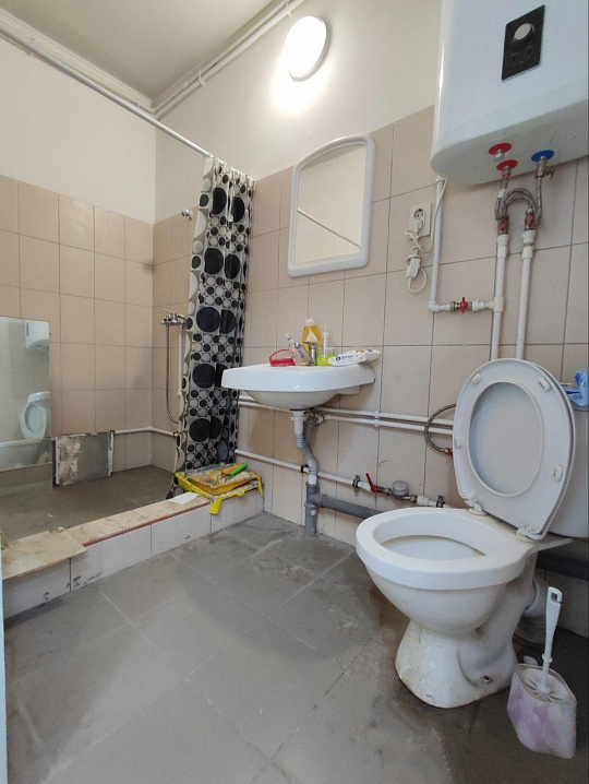 Отдельно стоящее здание, 200 м² фото