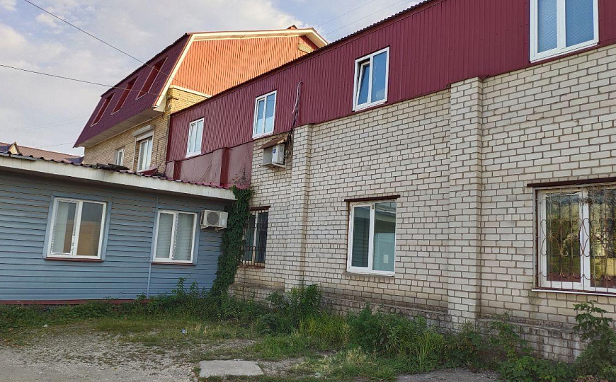 Продам складские помещения фото