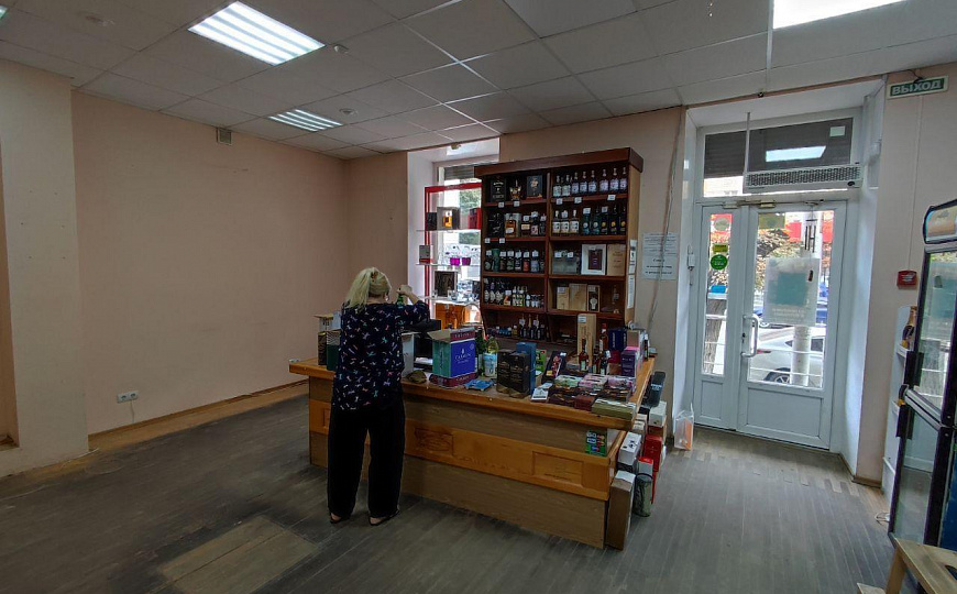 Центр, 68,2 м., Супер трафик. фото