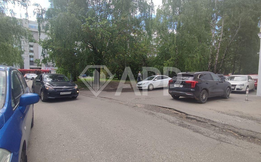 На трафике 220м² фото