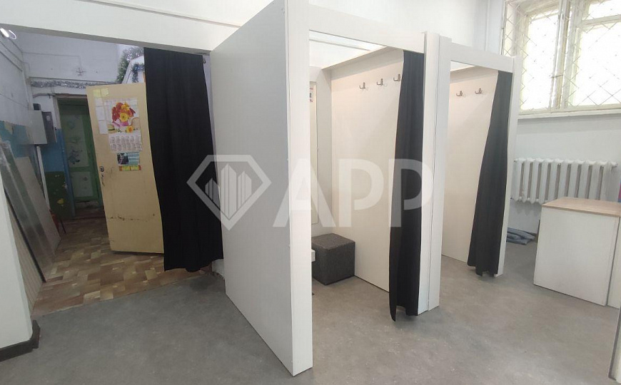 На трафике 220м² фото