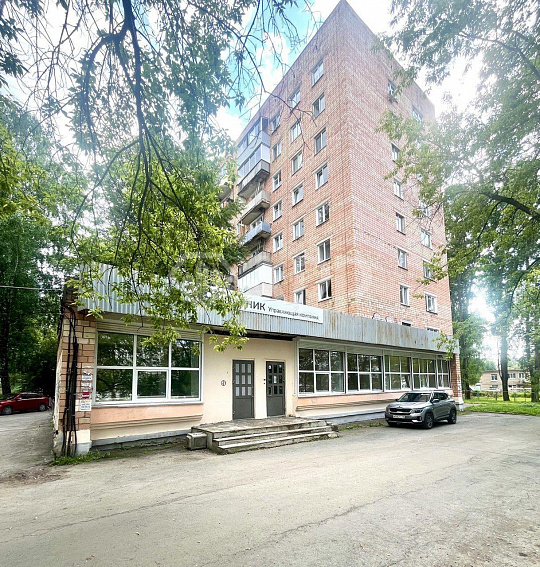 Аренда отдельно стоящего здания, 112.6 м², с парковкой фото