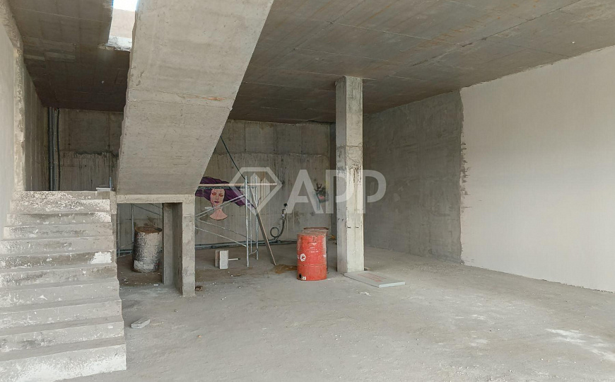 Сдаю помещение свободного назначения, 333 м² фото