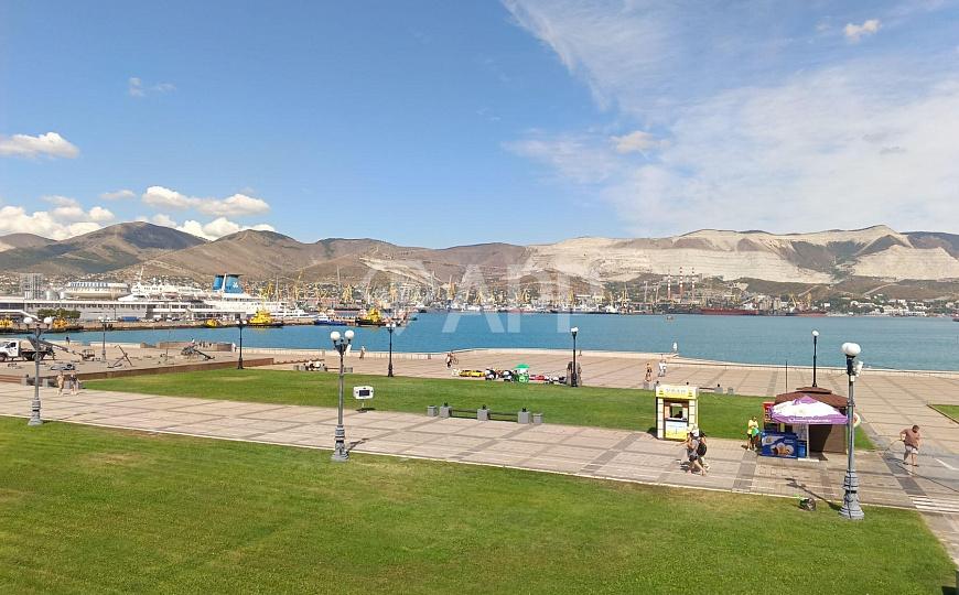 Сдаю помещение свободного назначения, 333 м² фото