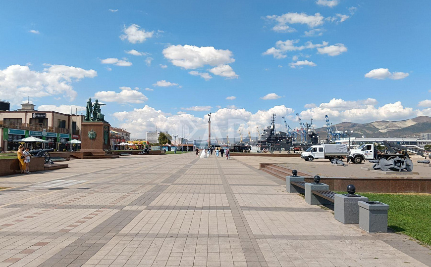 Сдаю помещение свободного назначения, 333 м² фото