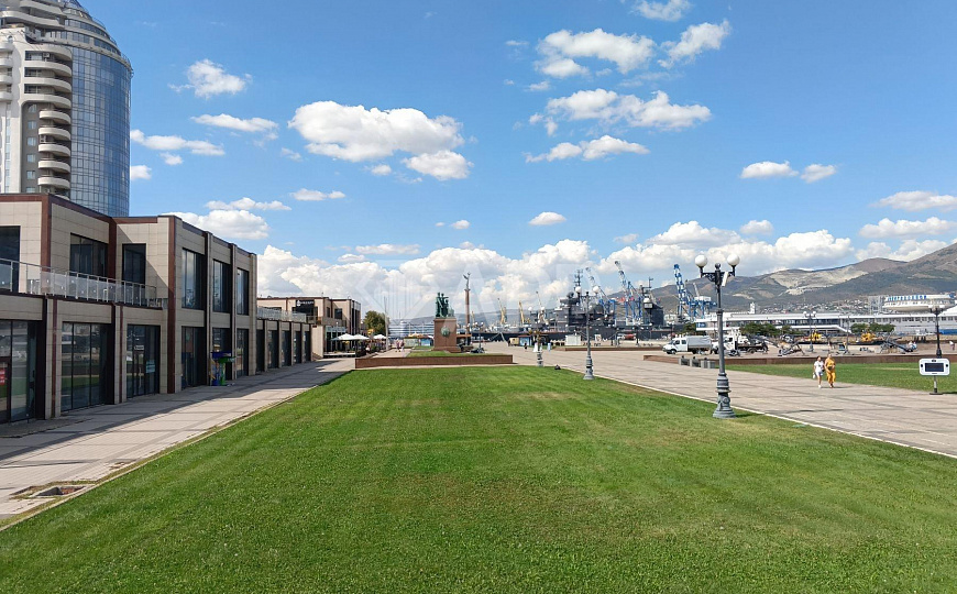 Сдаю помещение свободного назначения, 333 м² фото