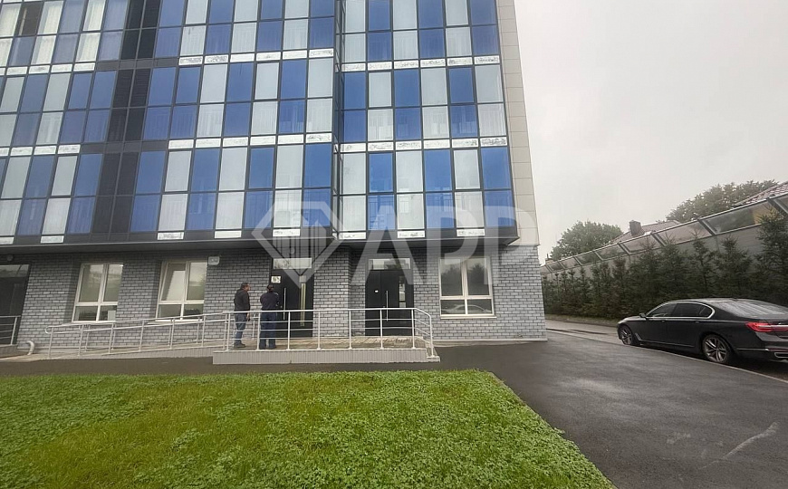 Помещение свободного назначения 114м2 в новом ЖК фото