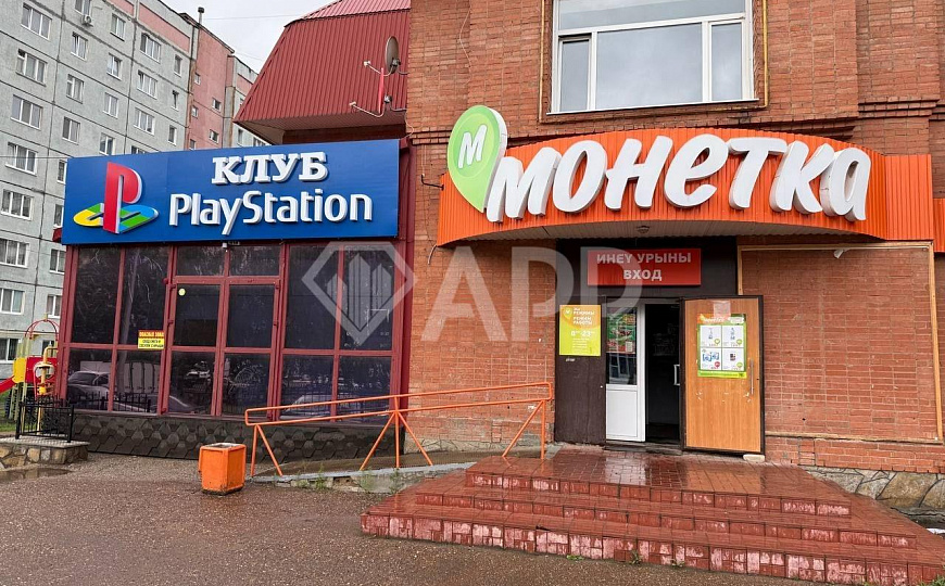 Помещение свободного назначения на красной линии фото