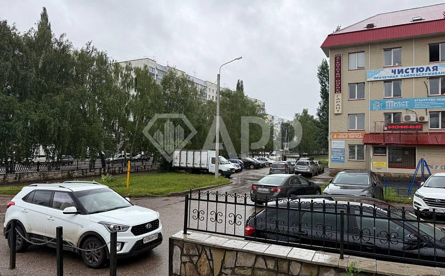 Помещение свободного назначения на красной линии фото