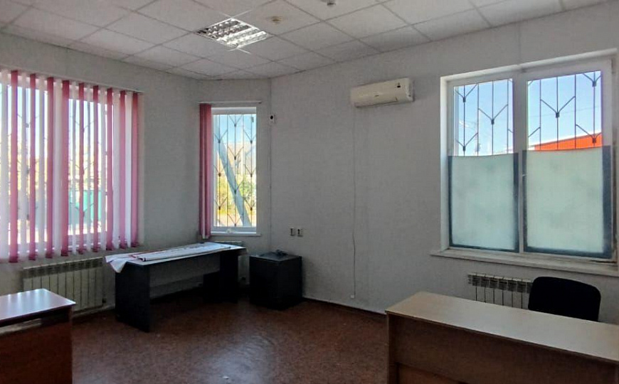 Офисные помещения в центре Дубовки от 25,7 м² фото