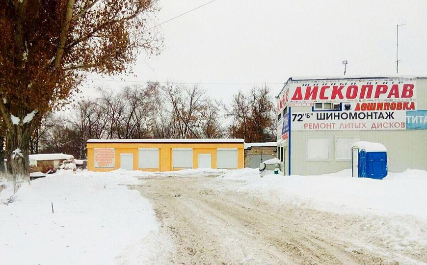 Тёплое помещение на первой линии. фото