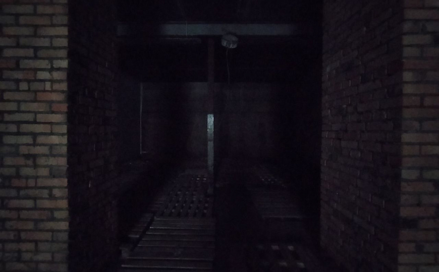 Тёплое помещение на первой линии. фото