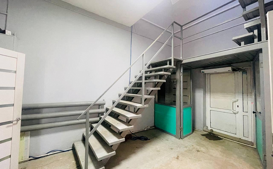 Продам помещение под любой вид деятельности в центральной части города 484м2 фото