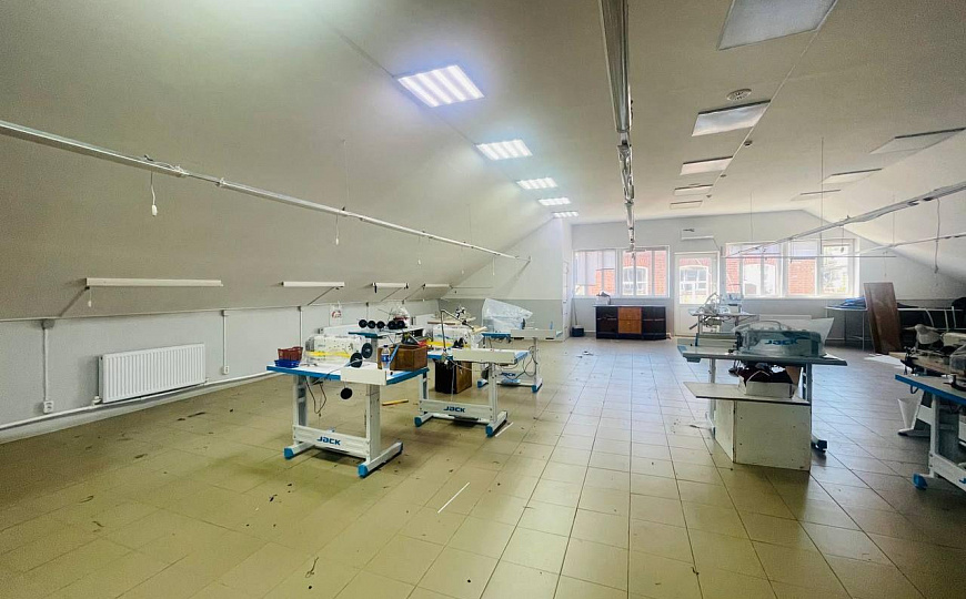 Продам помещение под любой вид деятельности в центральной части города 484м2 фото