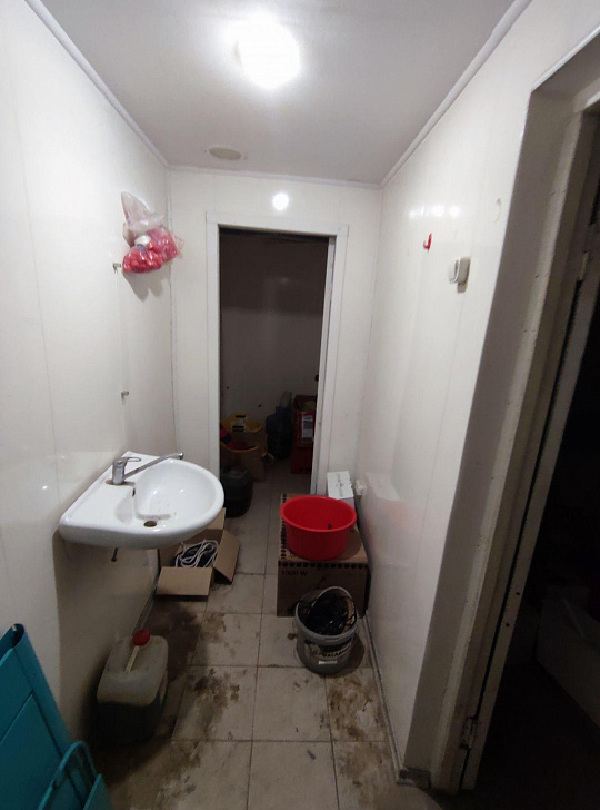 Производственное помещение, 1 500 м² фото