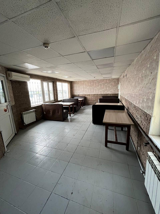 Отдельно стоящее здание на 1 линии 170 м² фото