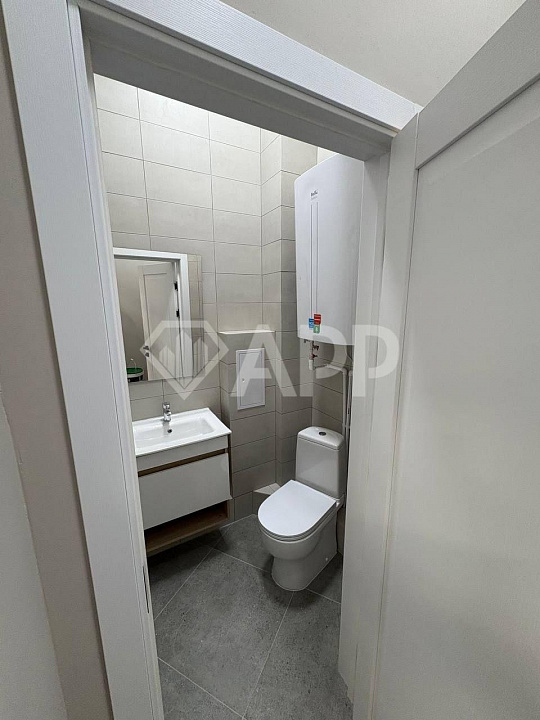 Сдаю торговое помещение 78 м² фото