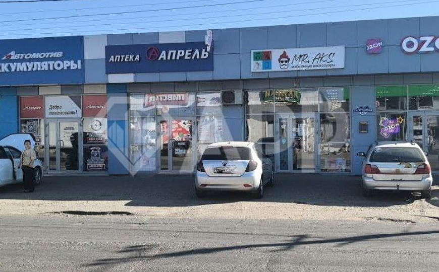 Сдаю торговое помещение, 81,7 м² фото