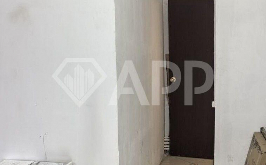 Сдаю торговое помещение, 81,7 м² фото