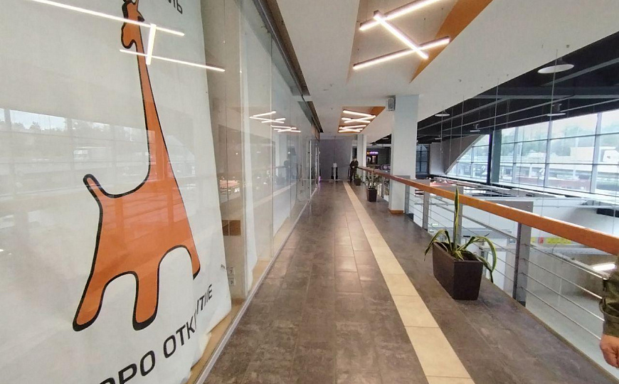 Сдам помещение 320 м², возможно деление площади. фото