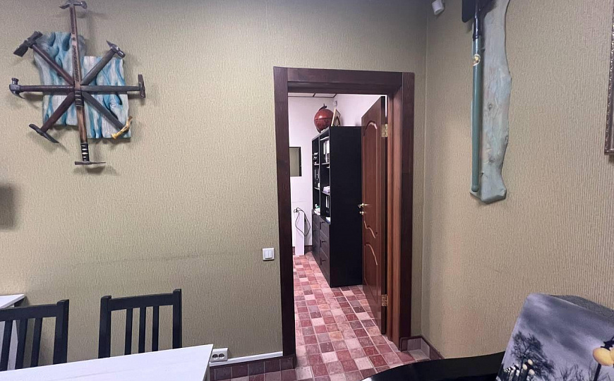 Продается здание 385м2 на первой линии фото