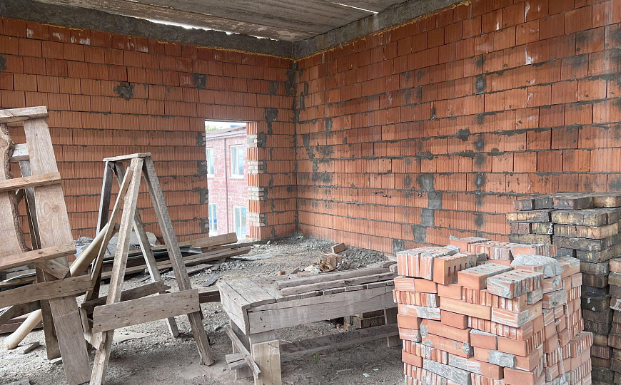 Продается здание 385м2 на первой линии фото