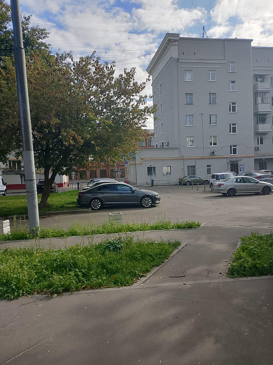 ПСН, СКЛАД, АВТОСЕРВИС, ДЕТЕЙЛИНГ 650 м2, частично от 30 м2 в центре фото