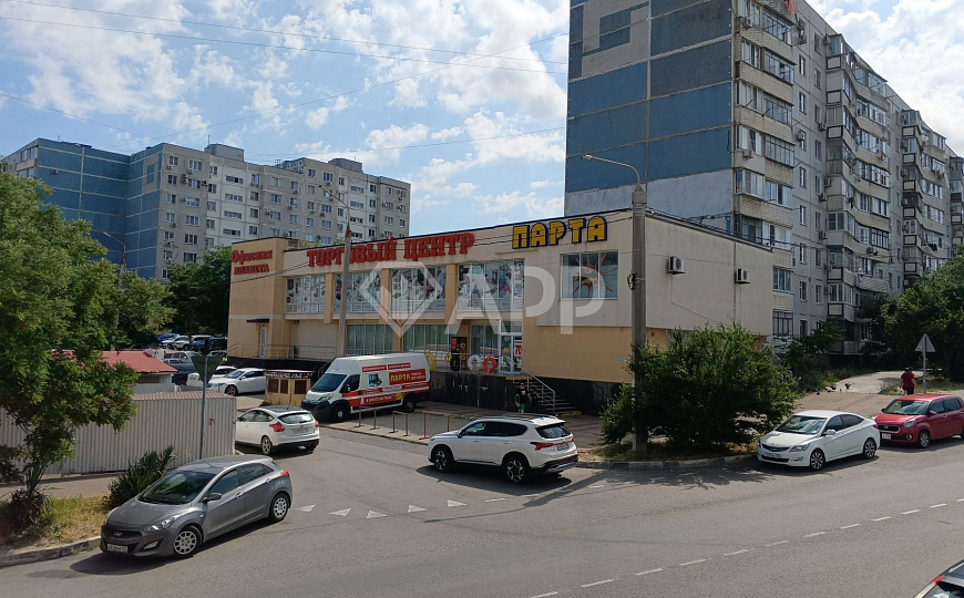 Сдам торговое помещение, от 75 до 205 м² фото