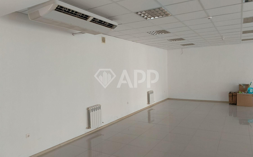 Сдам торговое помещение, от 75 до 205 м² фото