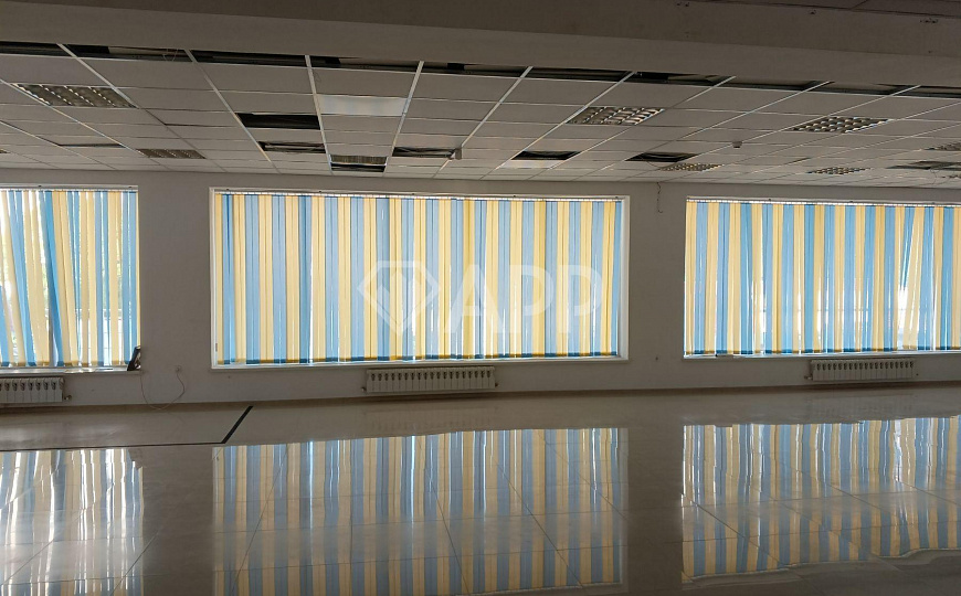 Сдам торговое помещение, от 75 до 205 м² фото