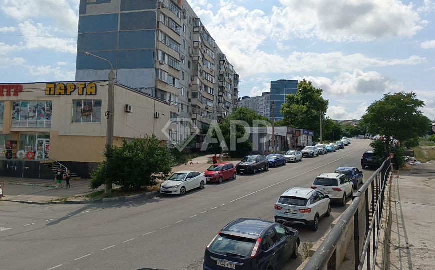 Сдам торговое помещение, от 75 до 205 м² фото