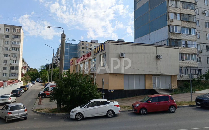 Сдам торговое помещение, от 75 до 205 м² фото