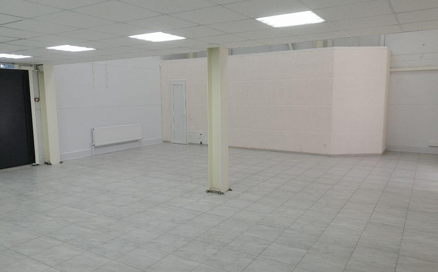 Помещение свободного назначения/Магазин 100м2 фото
