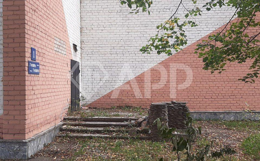 Помещение на колхозном рынке фото