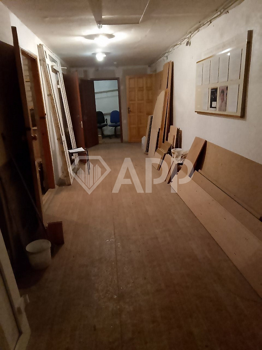 Продаётся помещение свободного назначения фото
