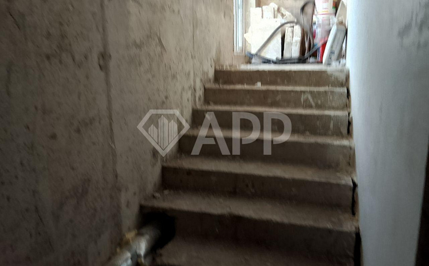 Сдаётся в аренду помещение свободного назначения на цокольном этаже бизнес центра фото