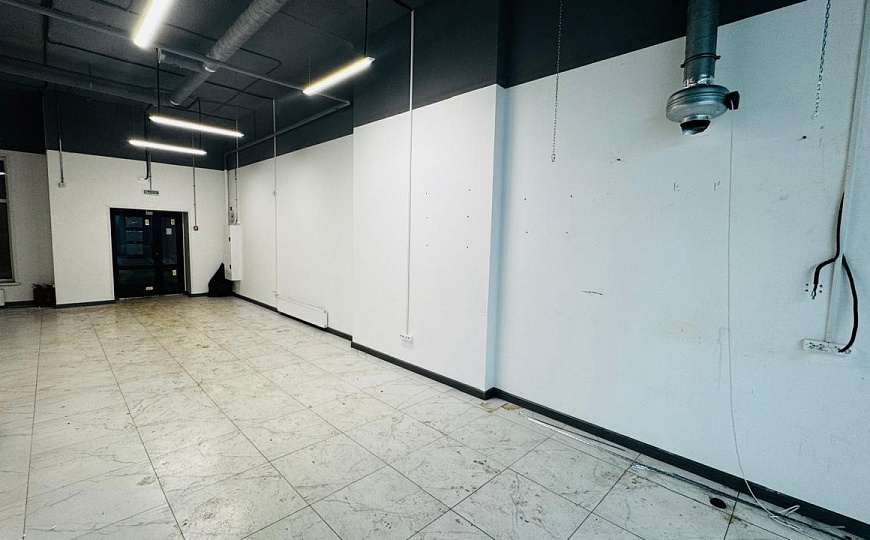 Помещение с вытяжкой под кафе, пекарню 75 м² фото