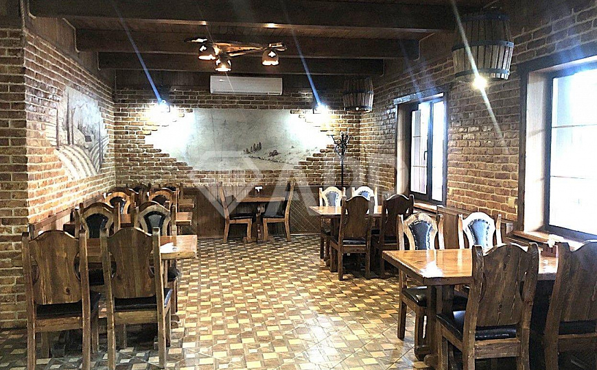 Продам отдельно стоящее здание, 270 м² фото