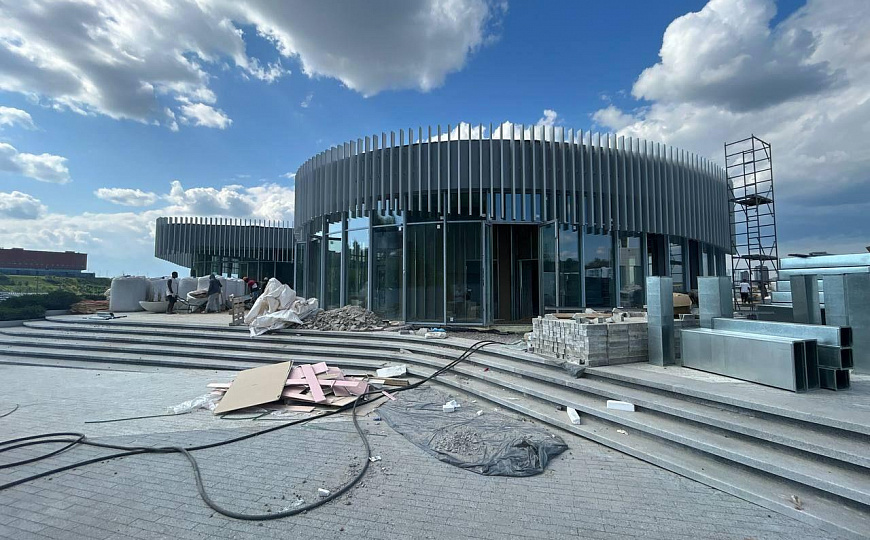 Сдаю помещение с террасой в новом гастрокомплексе на набережной ! фото