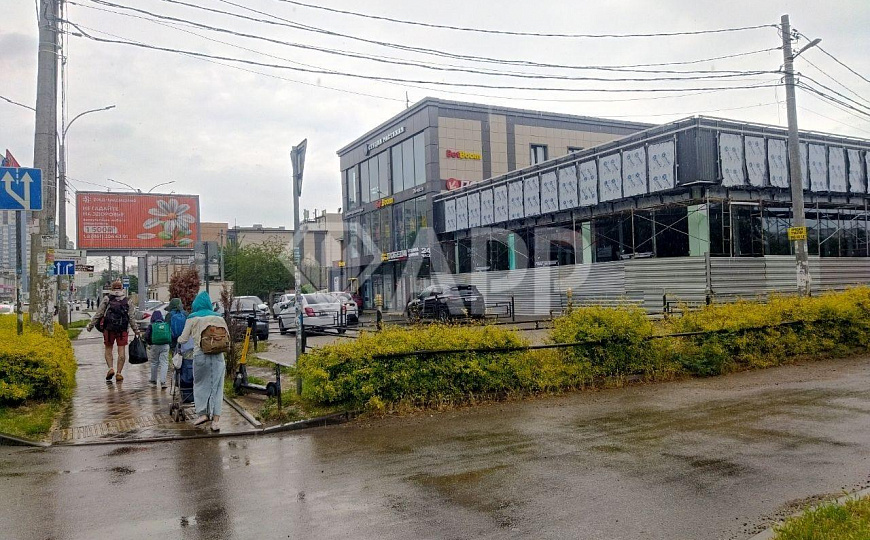 Сдам торговое помещение, 110 м² фото