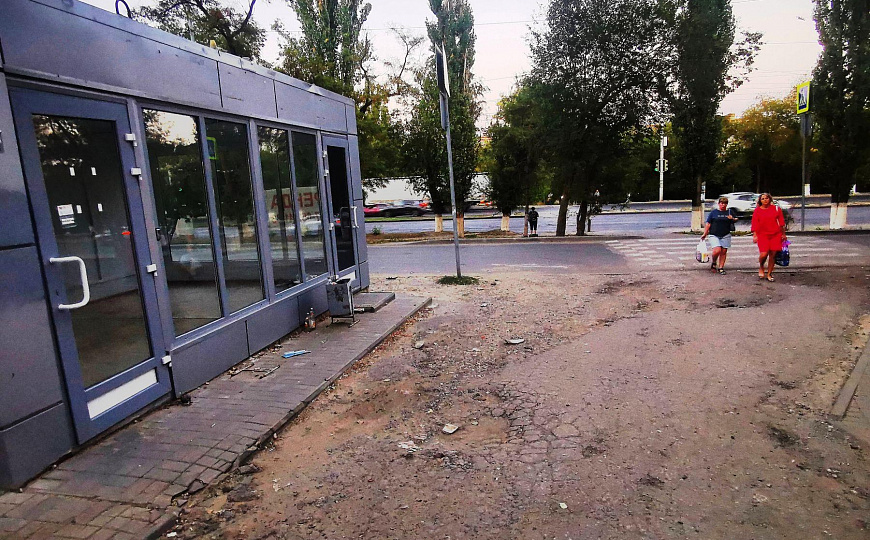 Павильоны на проходном месте, 15 и 30 м² фото