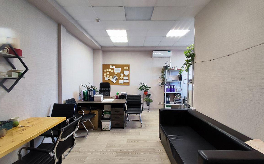 Сдам офисное помещение на 4 комнаты, 74,3 м² фото