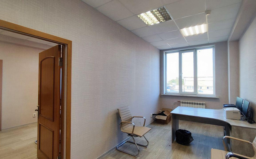 Сдам офисное помещение на 4 комнаты, 74,3 м² фото